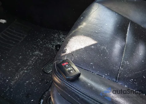 2013 Toyota Avalon Xle z USA, uszkodzony, nr VIN 4T1BK1EB6DU054397